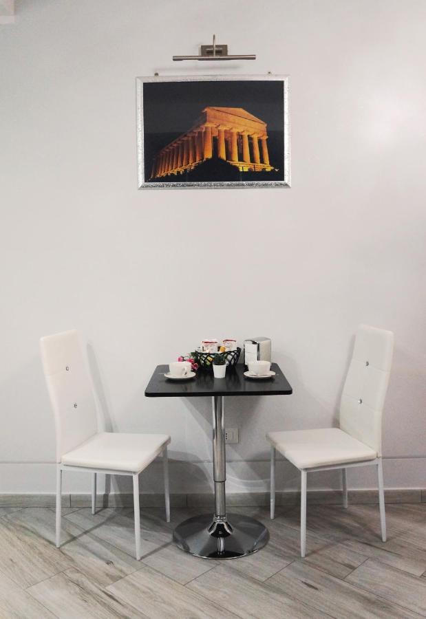 B&B Agrigento Da Tony Palermo Exterior foto